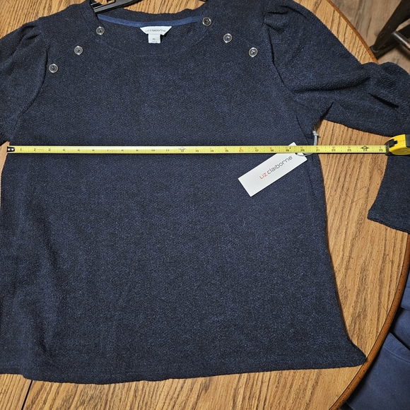Liz Claiborne Black Crew Neck Sweater - Picture 4 of 7